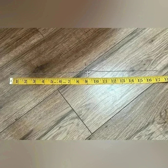 BNWOT cubic zirconia  necklace - Picture 3 of 3